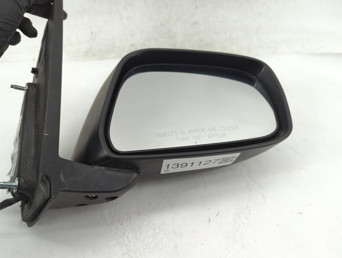 2005-2015 Nissan Xterra Passenger Side View Mirror - Right Door Mirror OEM Used - Oemusedautoparts1.com
