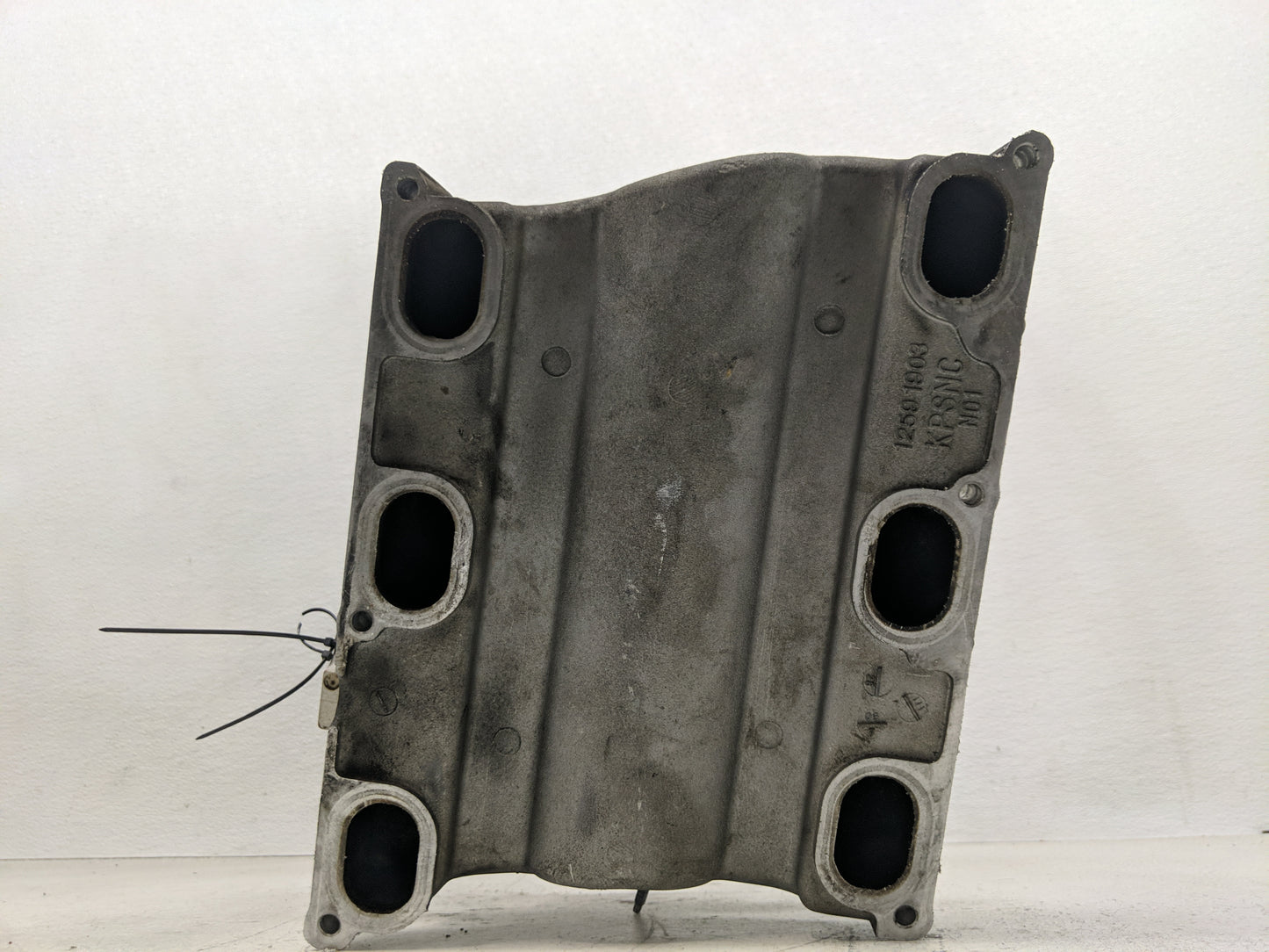 2006 Pontiac Torrent Air Intake Manifold Fits OEM Used Auto Parts - Oemusedautoparts1.com