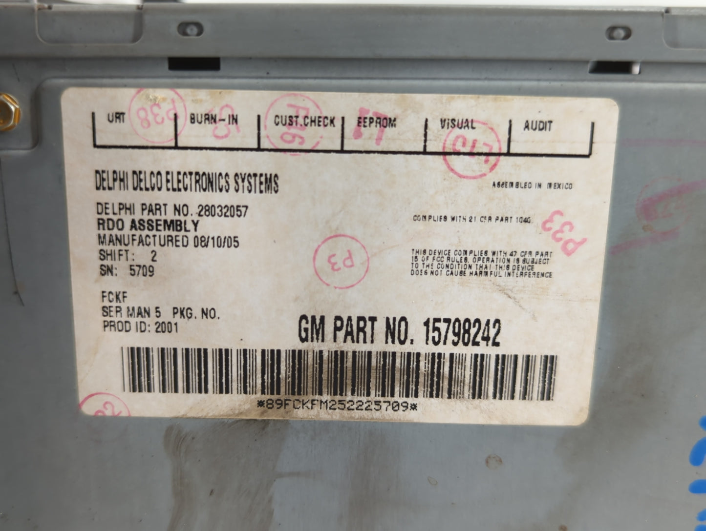 2006-2006 Pontiac Torrent Radio Control Panel - Oemusedautoparts1.com