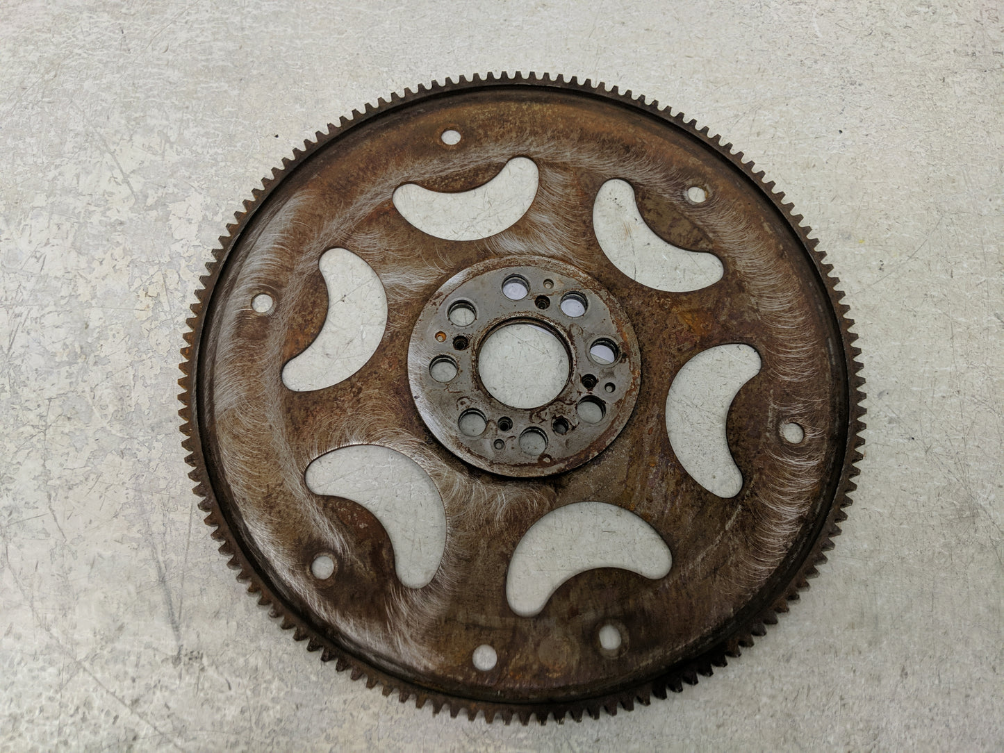 2003-2011 Saab 9-3 Transmission Flywheel Flexplate P/N:12787843 Fits Fits 2003 2004 2005 2006 2007 2008 2009 2010 2011 OEM U