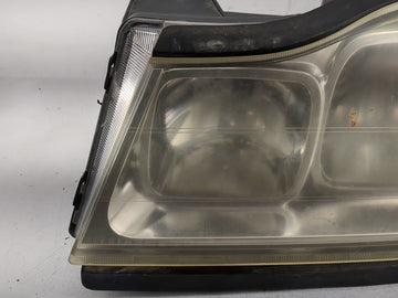 2006-2006 Saturn Vue Driver Left Oem Head Light Headlight Lamp