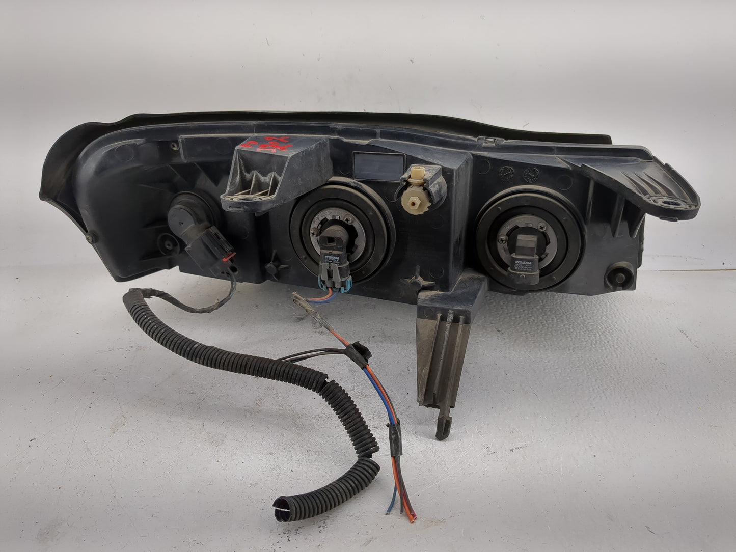 2006-2006 Saturn Vue Driver Left Oem Head Light Headlight Lamp - Oemusedautoparts1.com