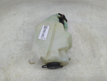 2002-2007 Saturn Vue Windshield Washer Fluid Reservoir Bottle Oem