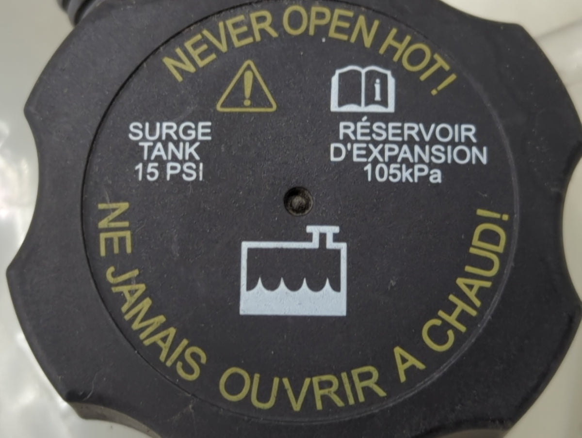 2002-2007 Saturn Vue Radiator Coolant Overflow Expansion Tank Bottle 1391121 - Oemusedautoparts1.com