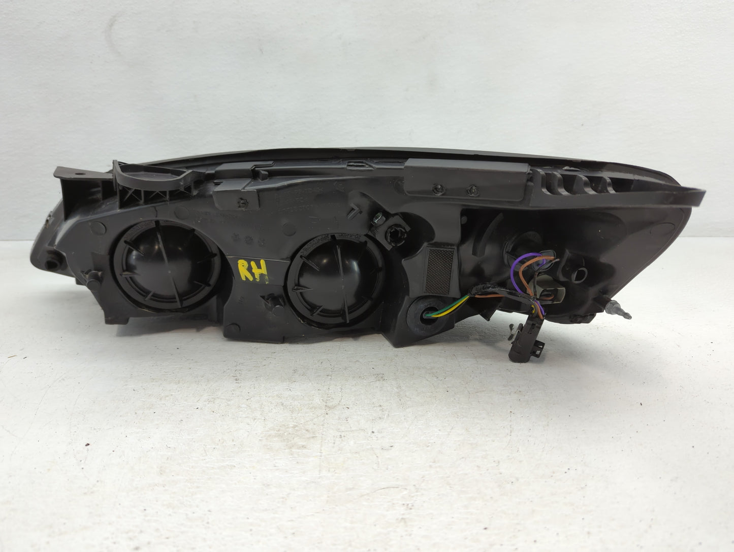 2006-2006 Saturn Vue Passenger Right Oem Head Light Headlight Lamp - Oemusedautoparts1.com