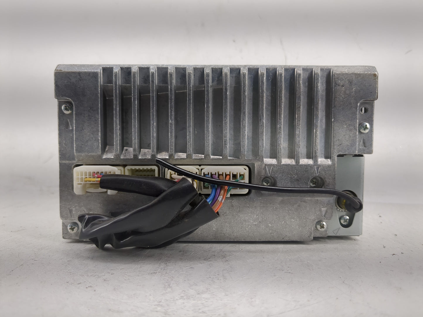 2006-2007 Scion Tc Radio AM FM Cd Player Receiver Replacement P/N:08600-21800 Fits Fits 2006 2007 OEM Used Auto Parts - Oemu