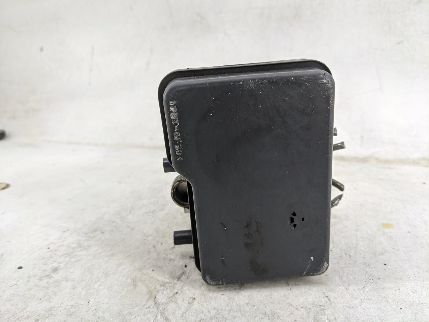 2006 Scion Tc ABS Pump Control Module Replacement Fits OEM Used Auto Parts - Oemusedautoparts1.com