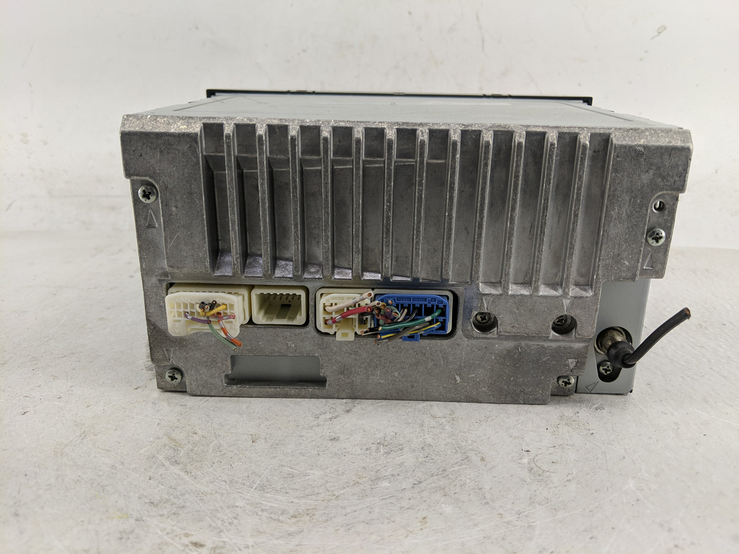 2006 Scion Xa Radio AM FM Cd Player Receiver Replacement P/N:08600-21800 Fits OEM Used Auto Parts - Oemusedautoparts1.com