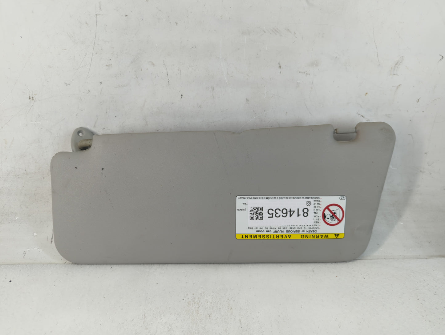 2004-2006 Scion Xb Sun Visor Shade Replacement Passenger Right Mirror Fits Fits 2004 2005 2006 OEM Used Auto Parts - Oemused