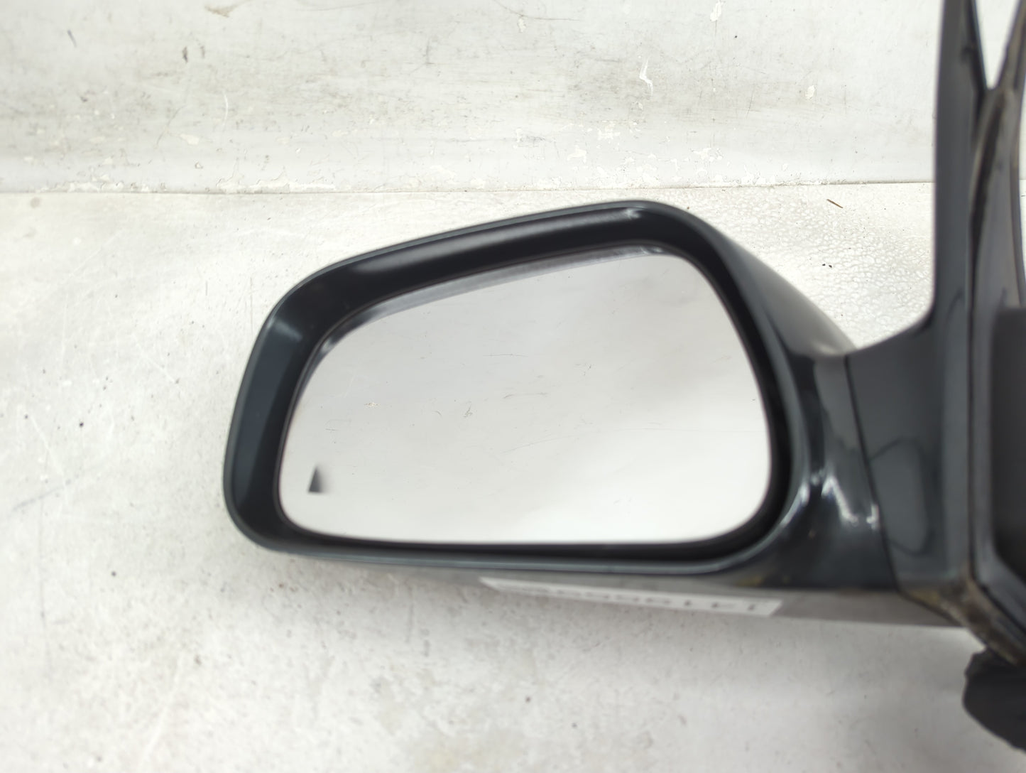 2002-2006 Toyota Camry Driver Side View Mirror - Left Door Mirror OEM Used - Oemusedautoparts1.com