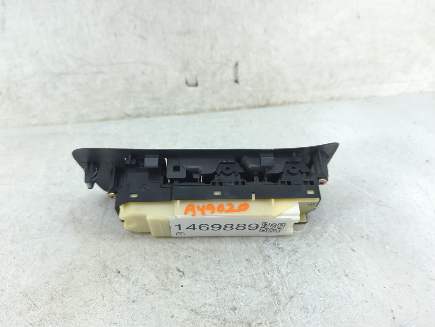 2005-2007 Toyota Highlander Master Power Window Switch Replacement Driver Side Left Fits Fits 2005 2006 2007 OEM Used Auto P