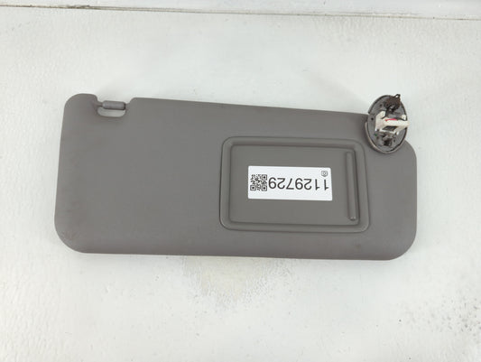 2006-2009 Toyota Rav4 Sun Visor Shade Replacement Passenger Right Mirror Fits Fits 2006 2007 2008 2009 OEM Used Auto Parts