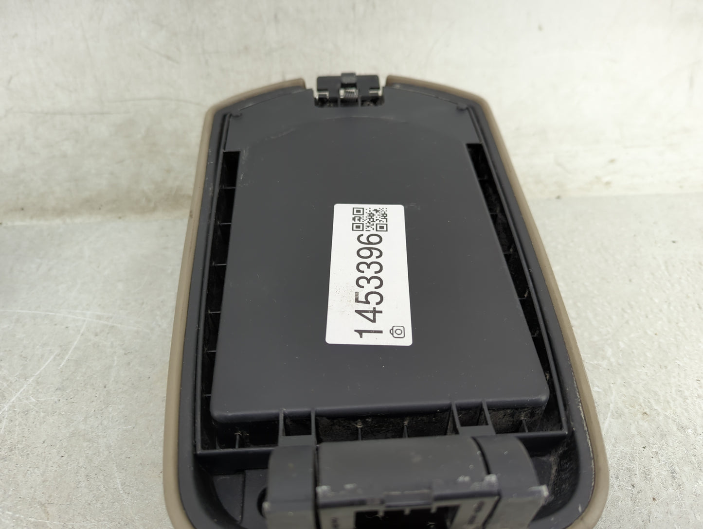 2006 Toyota Rav4 Center Console Armrest Cover Lid Fits OEM Used Auto Parts - Oemusedautoparts1.com