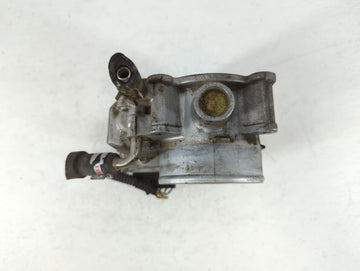 2004-2008 Toyota Solara Throttle Body P/N:6B1401485 22030-0A020 Fits Fits 2003 2004 2005 2006 2007 2008 2009 2010 OEM Used Auto Parts