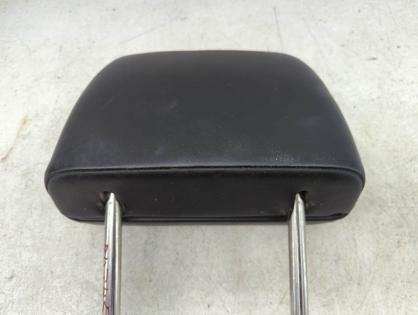2006 Volkswagen Beetle Headrest Head Rest Front Driver Passenger Seat - Oemusedautoparts1.com