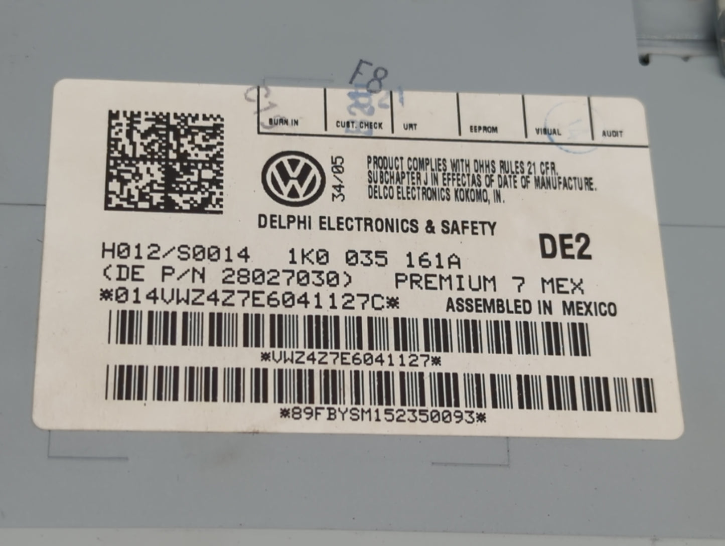 2006-2007 Volkswagen Jetta Radio AM FM Cd Player Receiver Replacement P/N:1K0 035 161 A Fits Fits 2006 2007 OEM Used Auto Pa
