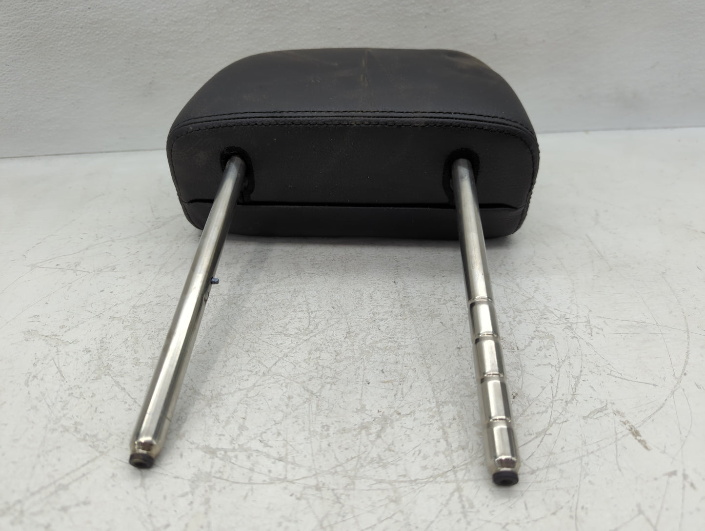 2006 Volkswagen Passat Headrest Head Rest Front Driver Passenger Seat Fits OEM Used Auto Parts - Oemusedautoparts1.com