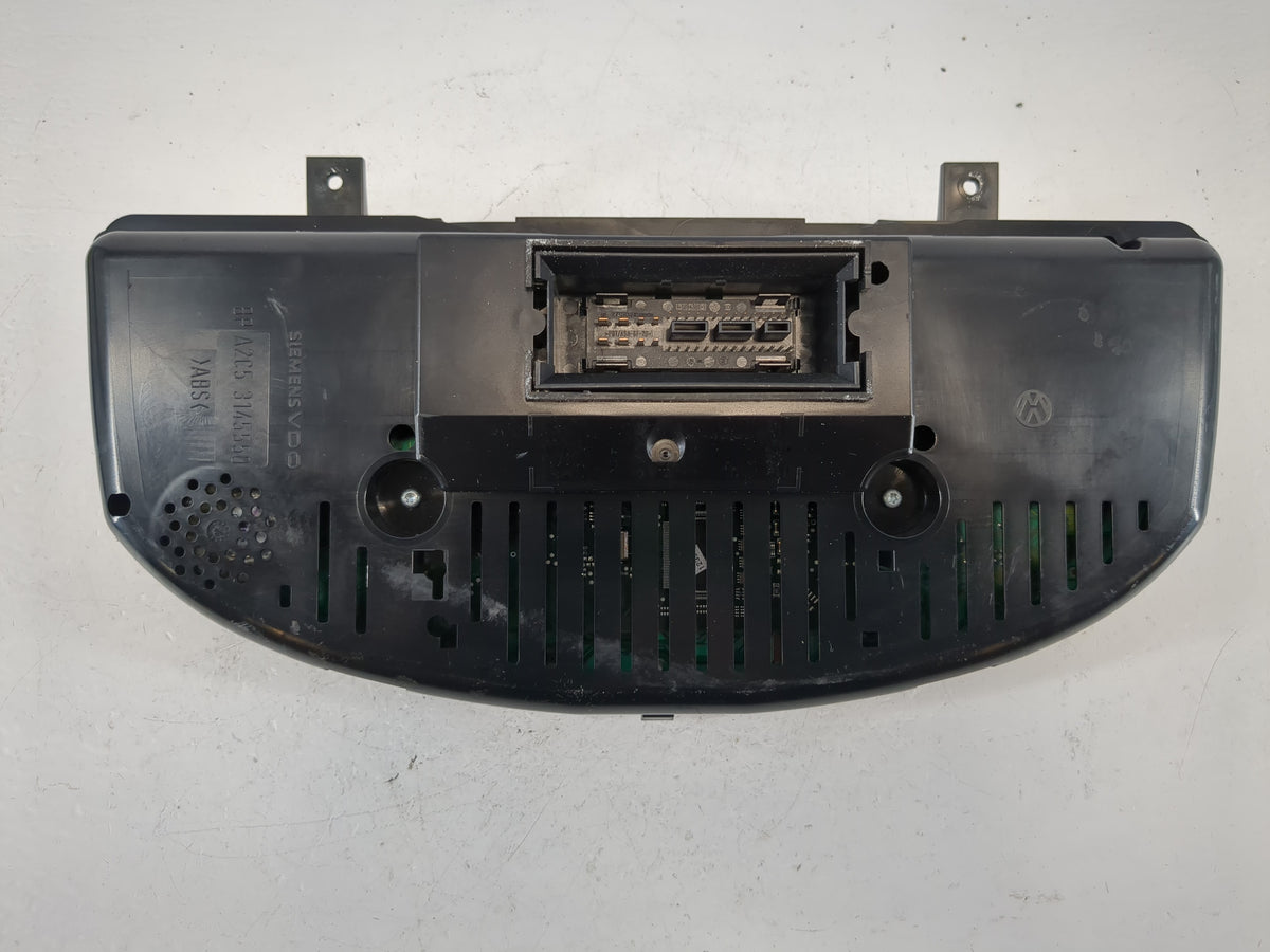 2006-2007 Volkswagen Passat Instrument Cluster Speedometer Gauges P/N:A2C53145550 Miles:1K Fits Fits 2006 2007 OEM Used Auto