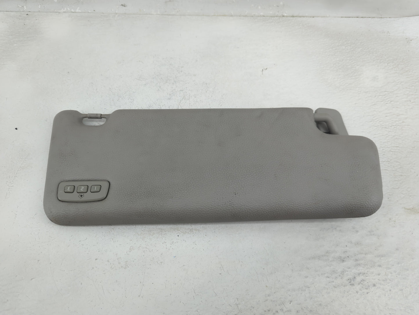 2005-2007 Volvo V70 Sun Visor Shade Replacement Driver Left Mirror Fits Fits 2005 2006 2007 2008 2009 OEM Used Auto Parts -