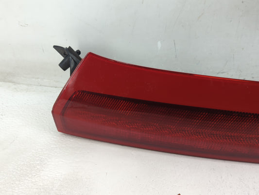 2003-2006 Volvo Xc90 Tail Light Assembly Driver Left OEM P/N:157617 Fits Fits 2003 2004 2005 2006 OEM Used Auto Parts