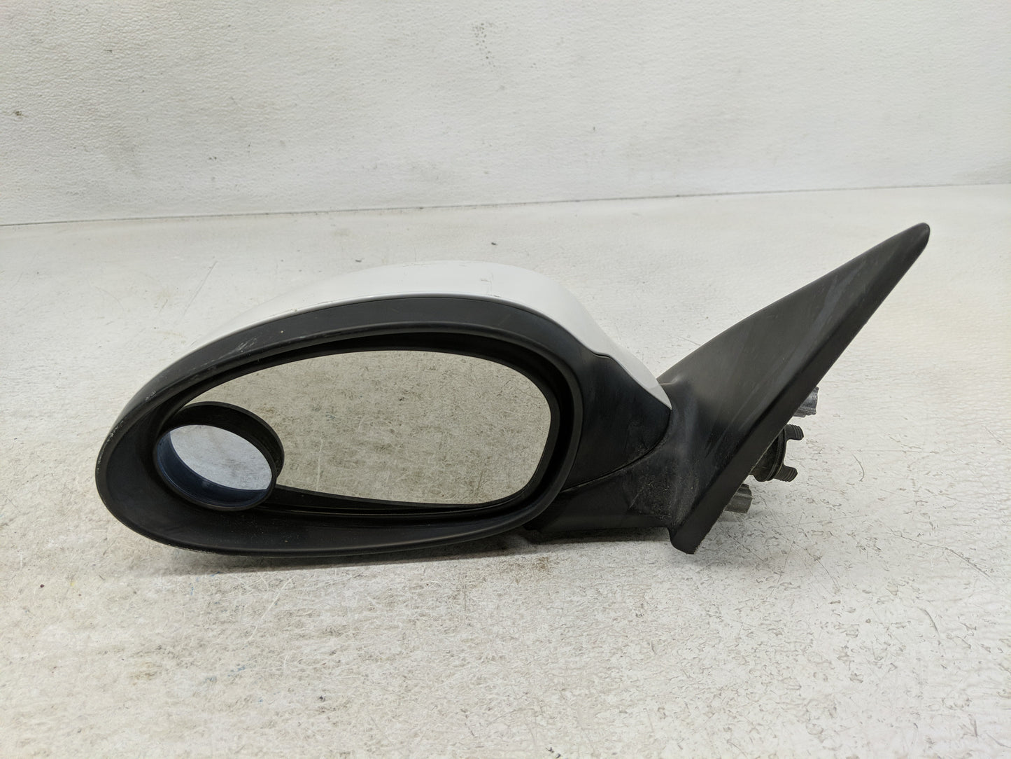 2007-2008 Bmw 328i Side Mirror Replacement Driver Left View Door Mirror Fits Fits 2006 2007 2008 OEM Used Auto Parts - Oemus