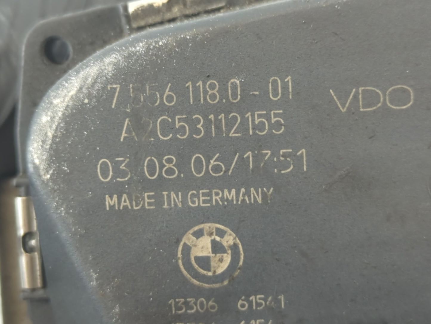 2007-2013 Bmw 328i Throttle Body P/N:7556 1180-01 A2C53112155 Fits Fits 2007 2008 2009 2010 2011 2012 2013 OEM Used Auto Par