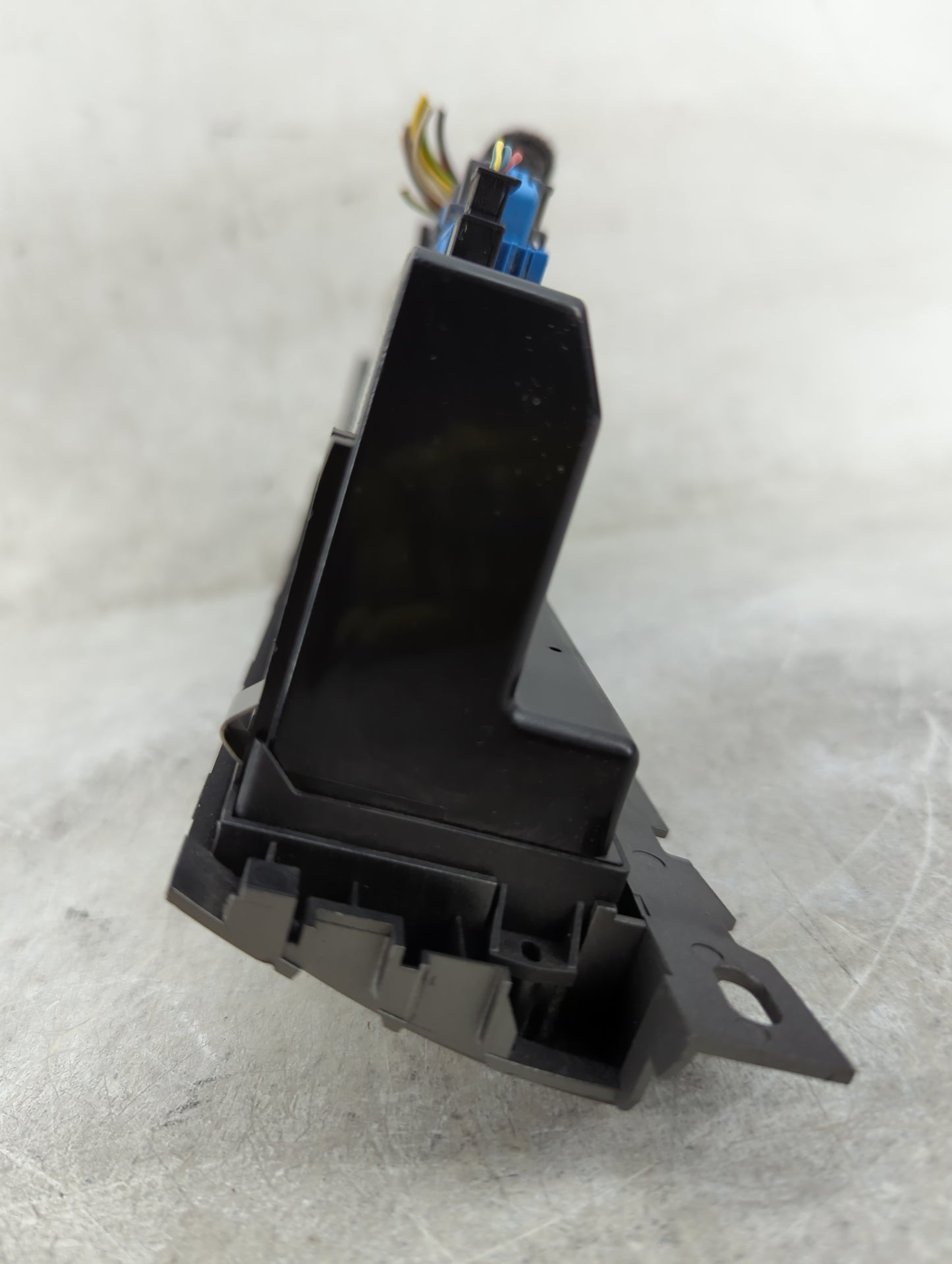 2006-2008 Bmw 750i Climate Control Module Temperature AC/Heater Replacement P/N:6981404-01 Fits Fits 2006 2007 2008 OEM Used