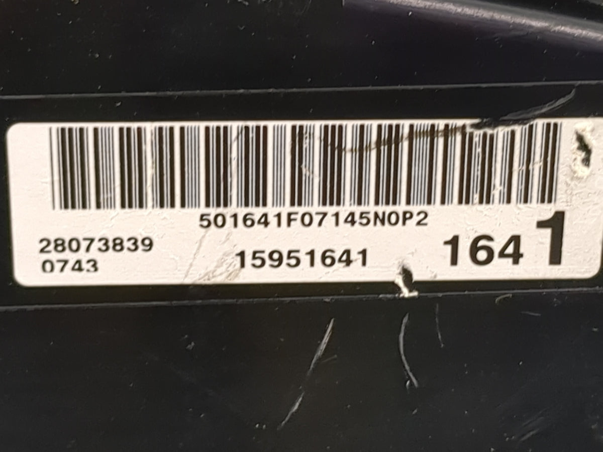 2007 Buick Lucerne Instrument Cluster Speedometer Gauges P/N:15951641 28073839 Miles:202K Fits OEM Used Auto Parts - Oemused