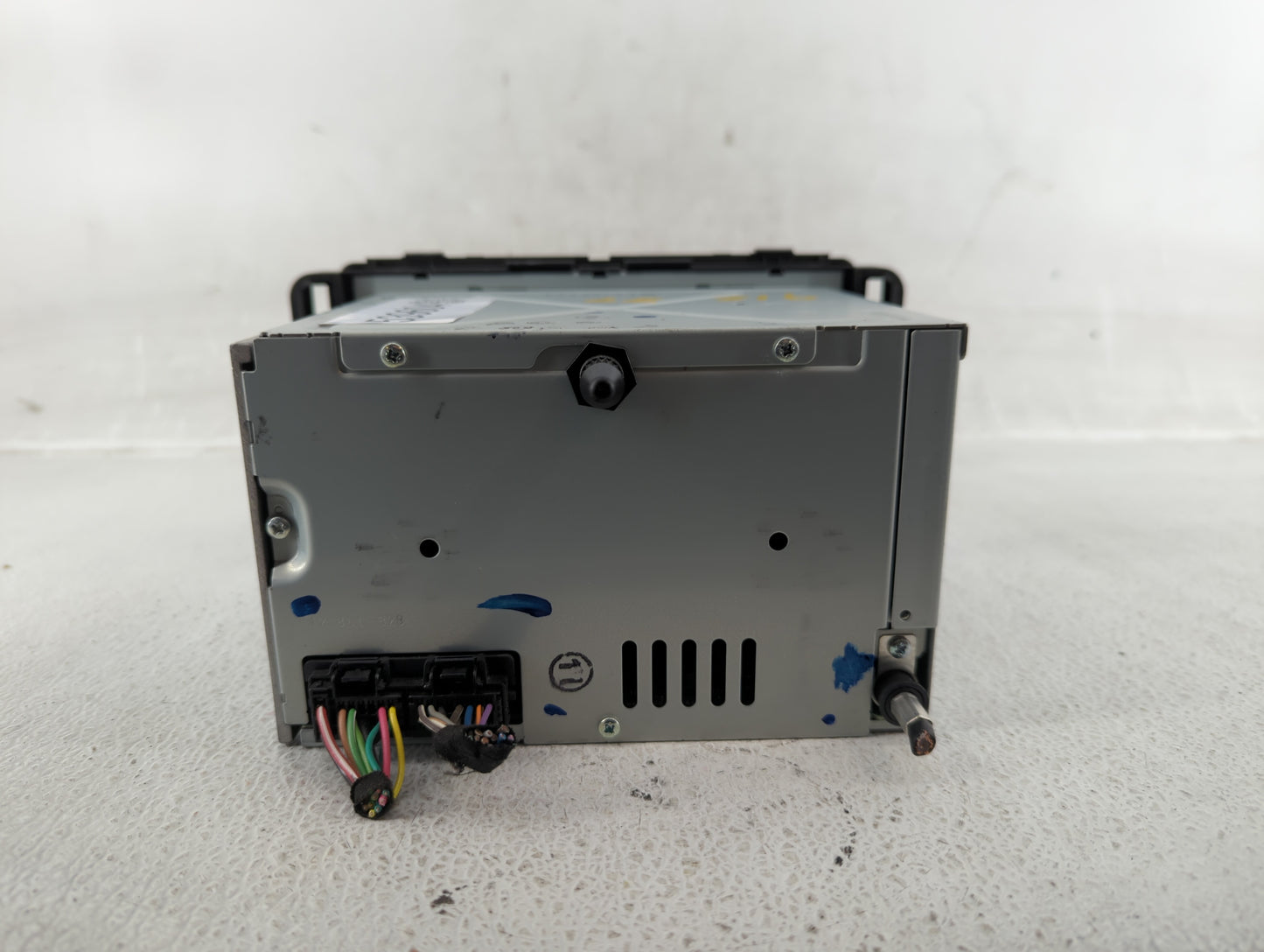 2007-2007 Buick Lucerne Am Fm Cd Player Radio Receiver - Oemusedautoparts1.com