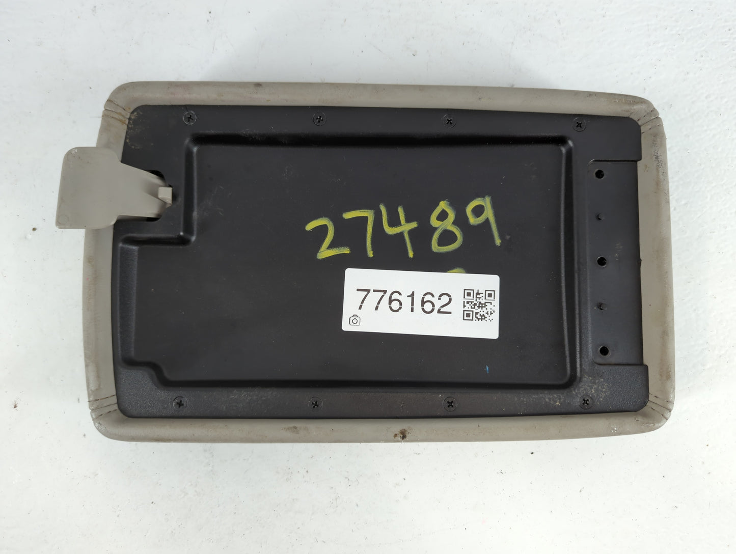 2007 Buick Lucerne Center Console Armrest Cover Lid Fits OEM Used Auto Parts - Oemusedautoparts1.com