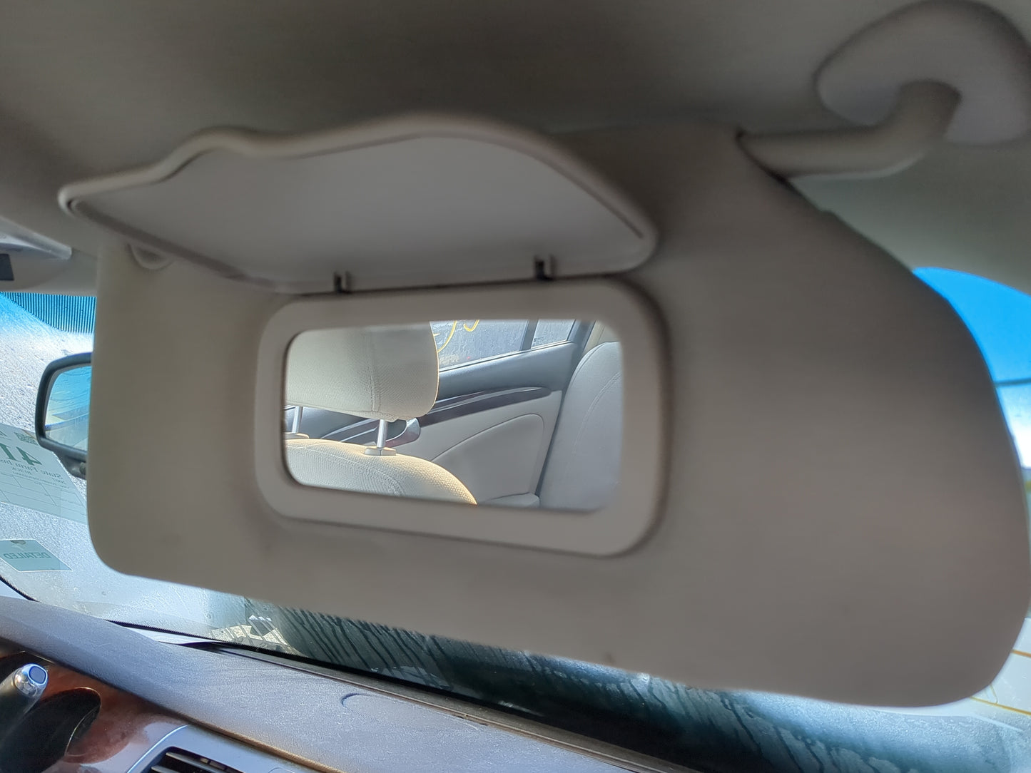 2006-2011 Buick Lucerne Sun Visor Shade Replacement Passenger Right Mirror Fits Fits 2006 2007 2008 2009 2010 2011 OEM Used