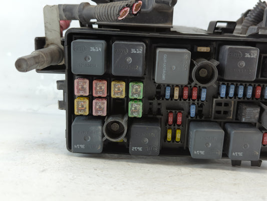 2006-2007 Buick Lucerne Fusebox Fuse Box Panel Relay Module Fits Fits 2006 2007 OEM Used Auto Parts