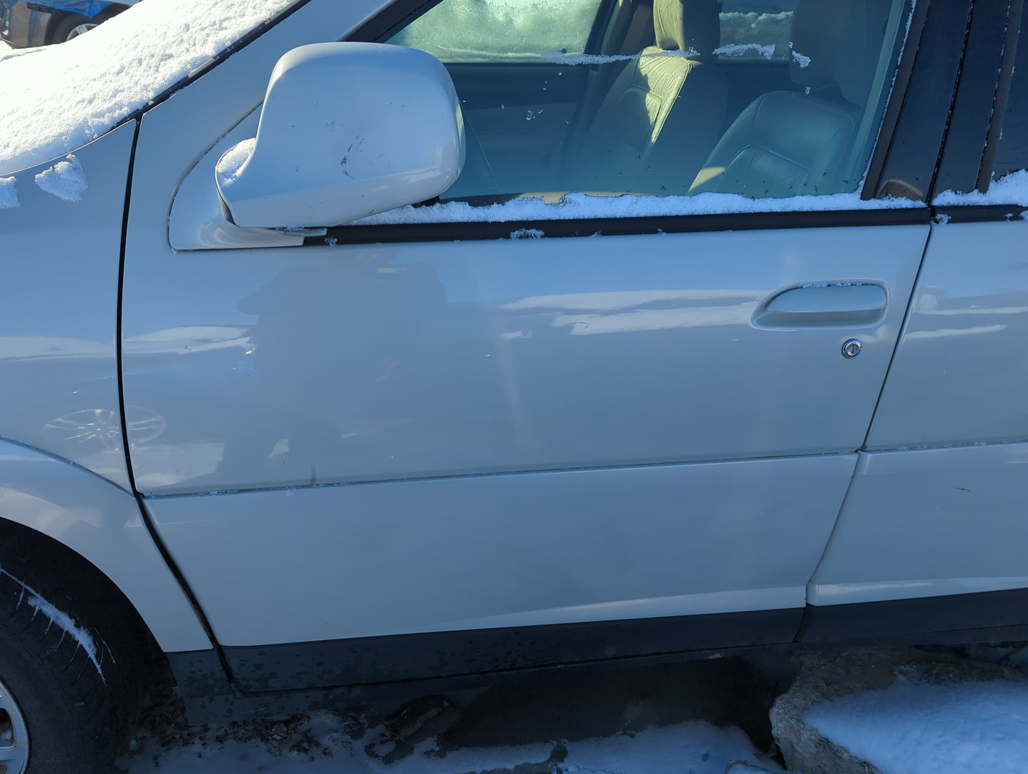 2006-2007 Buick Rendezvous Driver Front Door Oem - Oemusedautoparts1.com