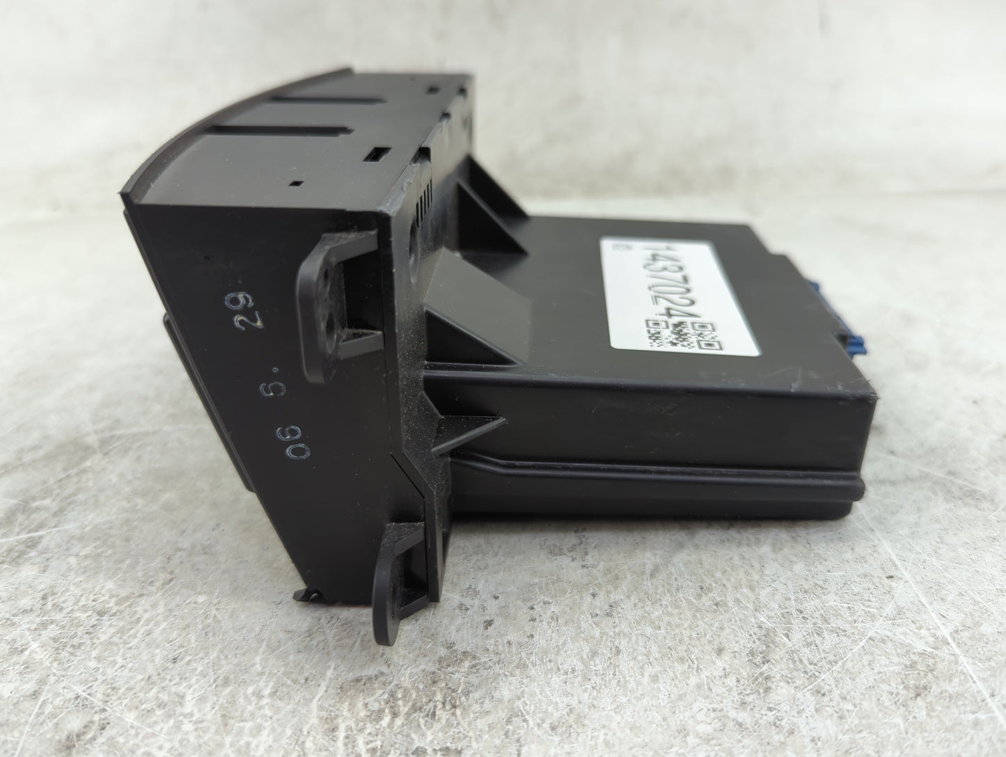 2007 Cadillac Cts Climate Control Module Temperature AC/Heater Replacement P/N:15861856 MX237000-2260 Fits OEM Used Auto Par