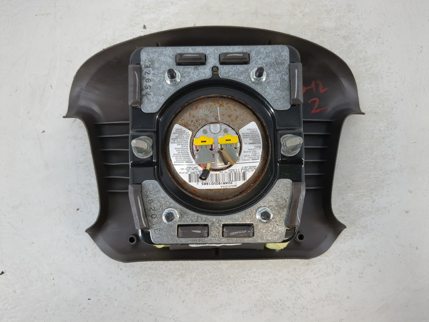 2006-2011 Cadillac Dts Air Bag Driver Left Steering Wheel Mounted P/N:(20T)AB210592107E0215 Fits OEM Used Auto Parts - Oemus