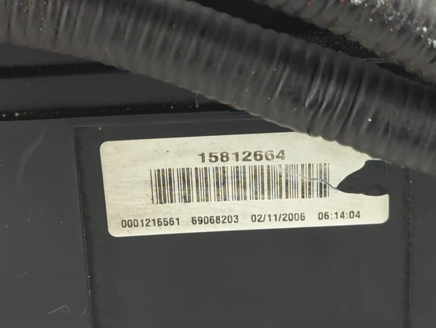 2006-2007 Cadillac Dts Fusebox Fuse Box Panel Relay Module P/N:15812664 Fits Fits 2006 2007 OEM Used Auto Parts - Oemusedaut