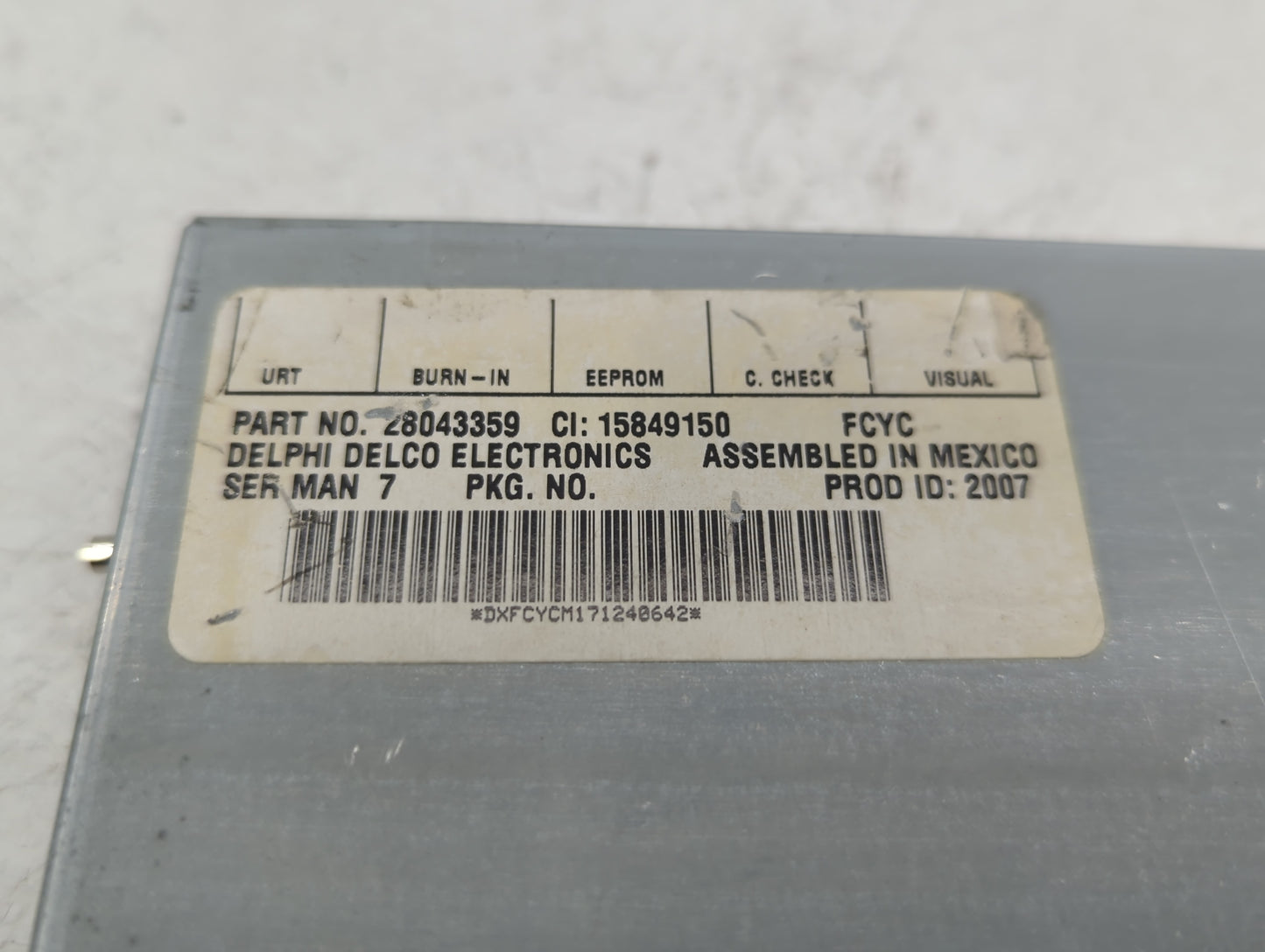 2007-2008 Cadillac Escalade Radio AM FM Cd Player Receiver Replacement P/N:28043359 OEM Used Auto Parts - Oemusedautoparts1.
