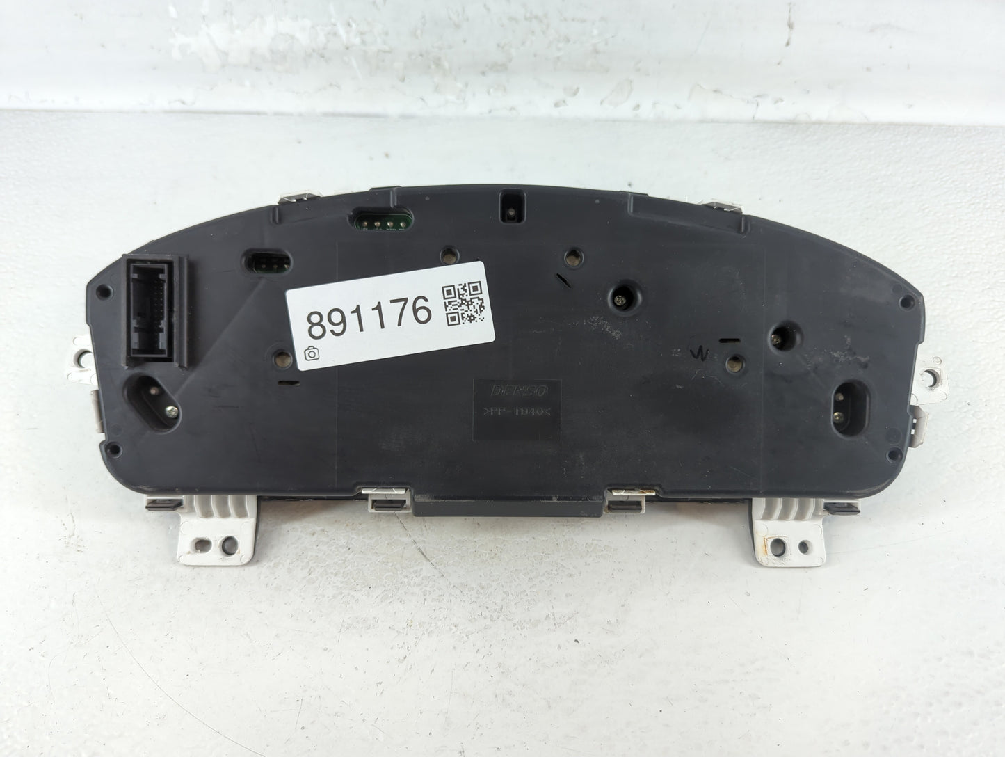 2007 Cadillac Escalade Esv Instrument Cluster Speedometer Gauges Miles: Fits OEM Used Auto Parts - Oemusedautoparts1.com