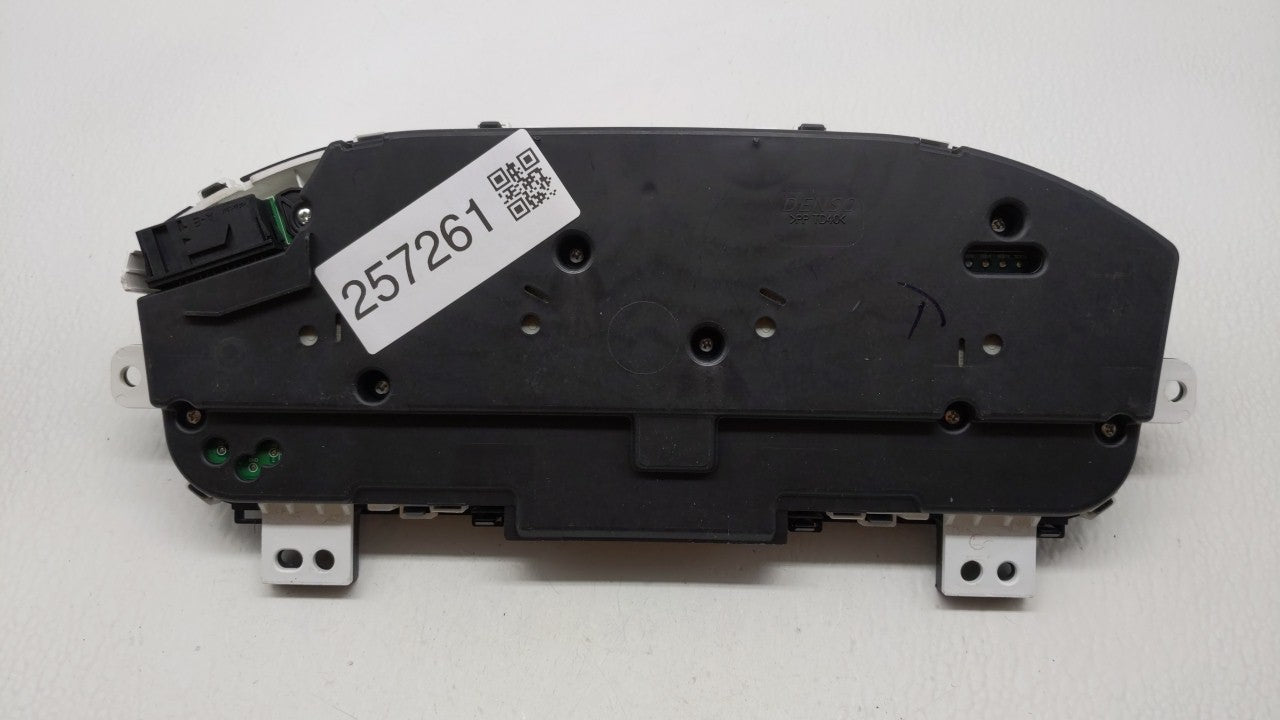2007-2008 Cadillac Srx Instrument Cluster Speedometer Gauges P/N:25810140 25794447 Fits Fits 2007 2008 OEM Used Auto Parts -