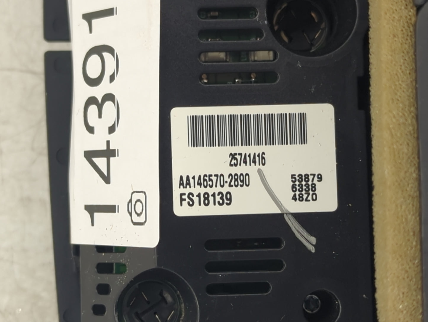 2005-2011 Cadillac Sts Climate Control Module Temperature AC/Heater Replacement P/N:AA146570-2890 25741416 Fits OEM Used Aut