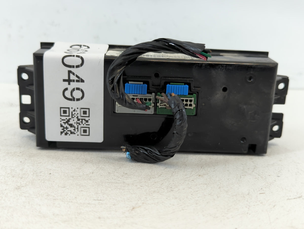 Chevrolet Avalanche 1500 Am Fm Cd Player Radio Receiver 663049 - Oemusedautoparts1.com