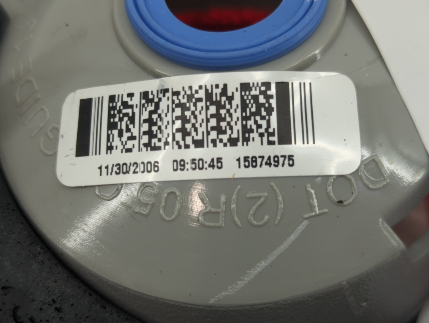 2005-2010 Chevrolet Cobalt Tail Light Assembly Passenger Right OEM P/N:15874975 Fits Fits 2005 2006 2007 2008 2009 2010 OEM