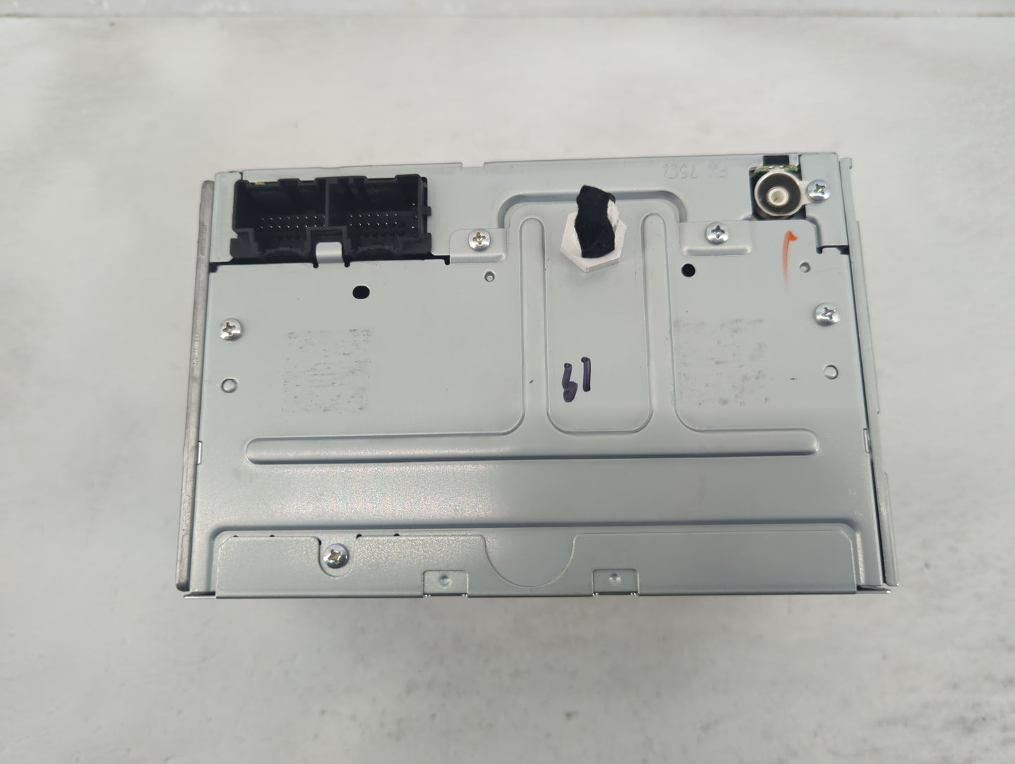 2007-2008 Chevrolet Cobalt Radio AM FM Cd Player Receiver Replacement P/N:25775628 Fits Fits 2007 2008 OEM Used Auto Parts -