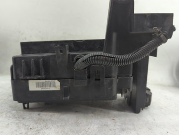 2007 Chevrolet Cobalt Fusebox Fuse Box Panel Relay Module P/N:25797235 JB723576BA0VR Fits OEM Used Auto Parts