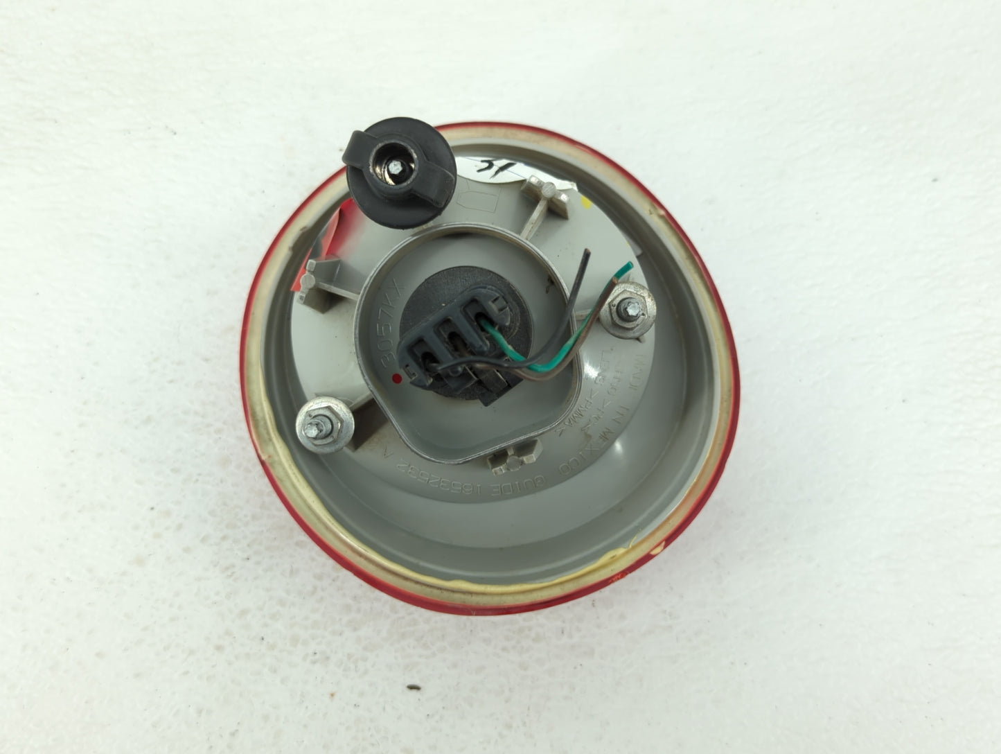 2005-2010 Chevrolet Cobalt Tail Light Assembly Passenger Right OEM P/N:16532532 15797856 Fits Fits 2005 2006 2007 2008 2009