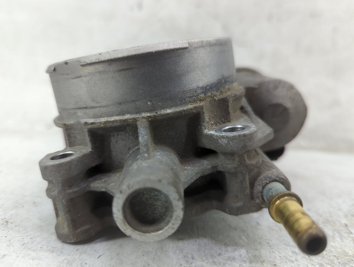 2004-2007 Chevrolet Colorado Throttle Body P/N:12568580 Fits Fits 2003 2004 2005 2006 2007 OEM Used Auto Parts - Oemusedauto