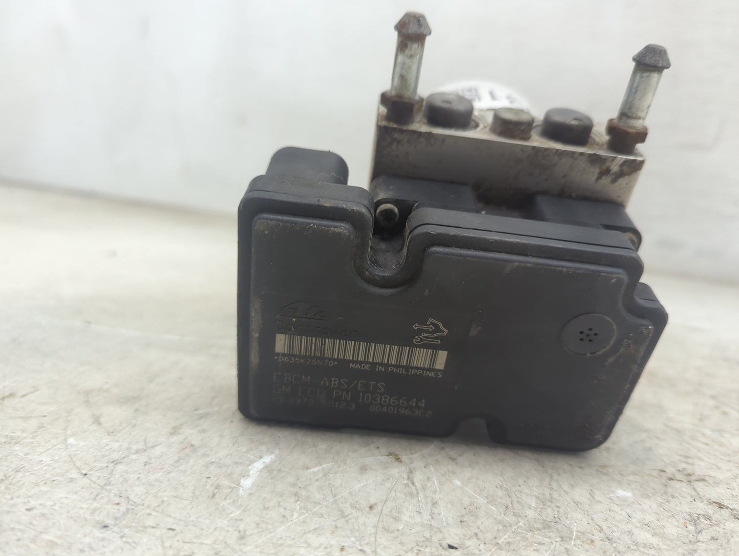 2006-2007 Chevrolet Hhr ABS Pump Control Module Replacement P/N:15845144 25.0207-0039.4, 9251445260027 Fits Fits 2006 2007 O