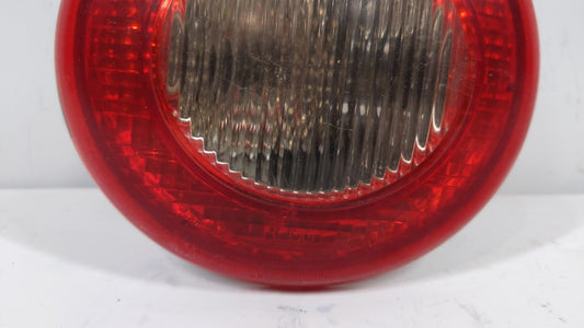 2006-2011 Chevrolet Hhr Tail Light Assembly Driver Left OEM P/N:20778528 15875485 Fits Fits 2006 2007 2008 2009 2010 2011 OEM Used Auto Parts