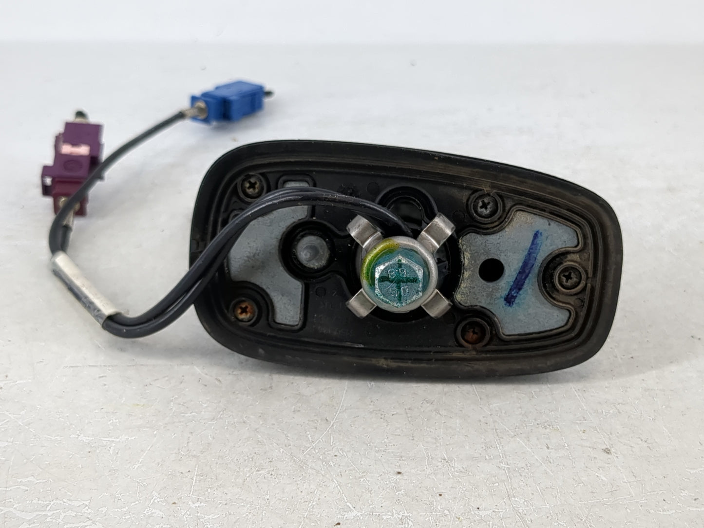 2007 Chevrolet Impala Radio Antenna Mast - Oemusedautoparts1.com