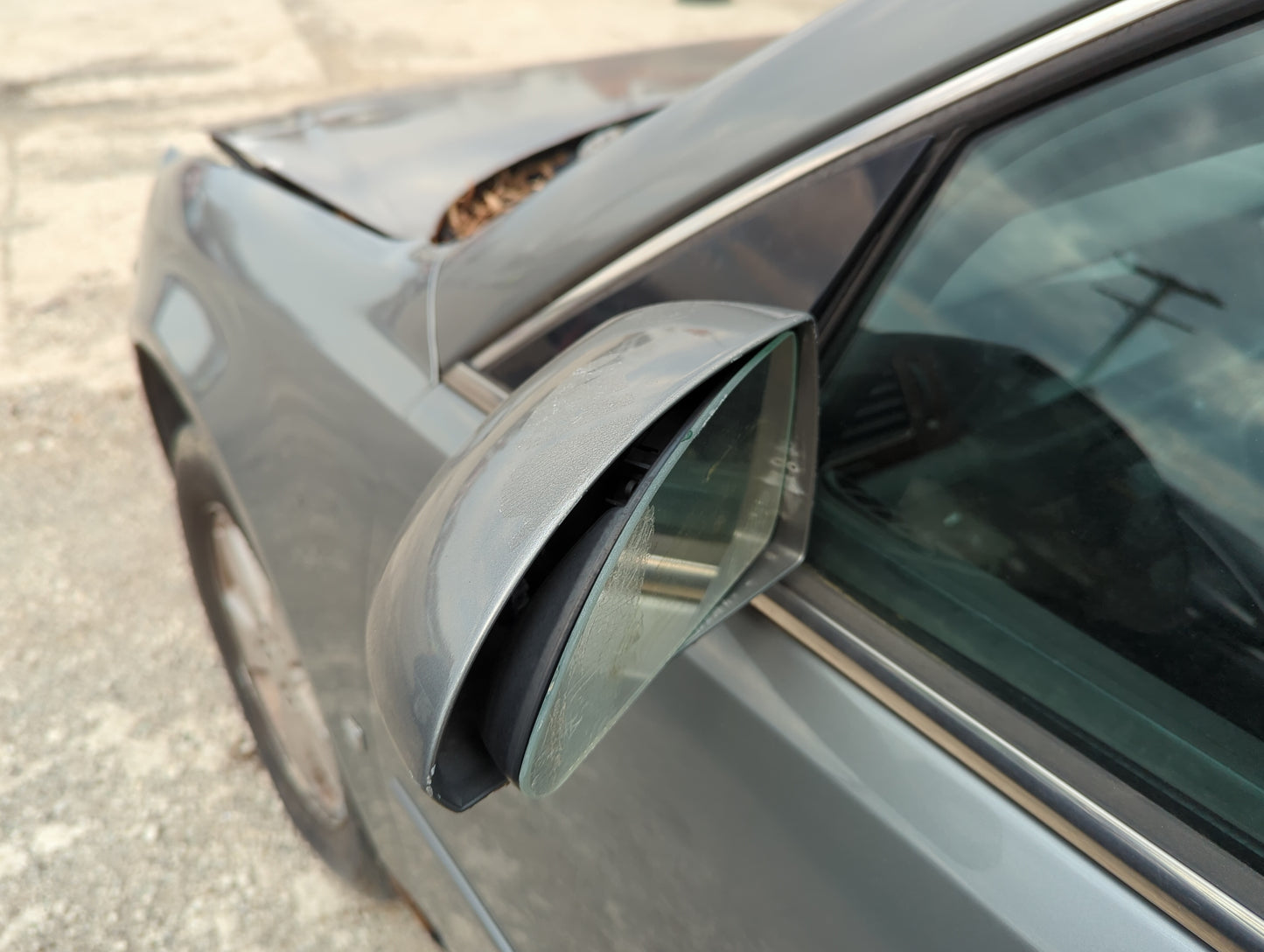 2006-2016 Chevrolet Impala Driver Side View Mirror - Left Door Mirror OEM Used - Oemusedautoparts1.com